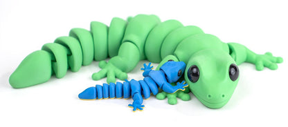 Green and blue Gecko fidget toys