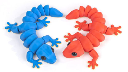 Blue and red Geckos side by side